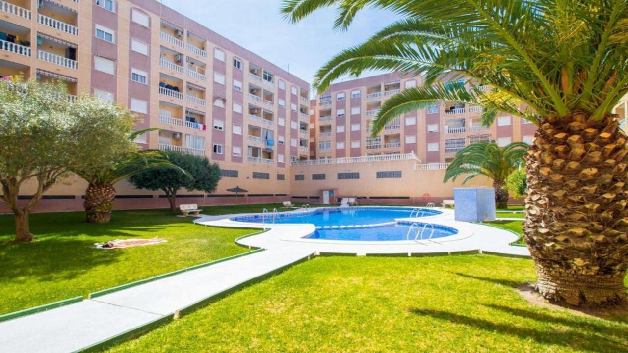Apartmento Torrevieja 4248 Luaran gambar
