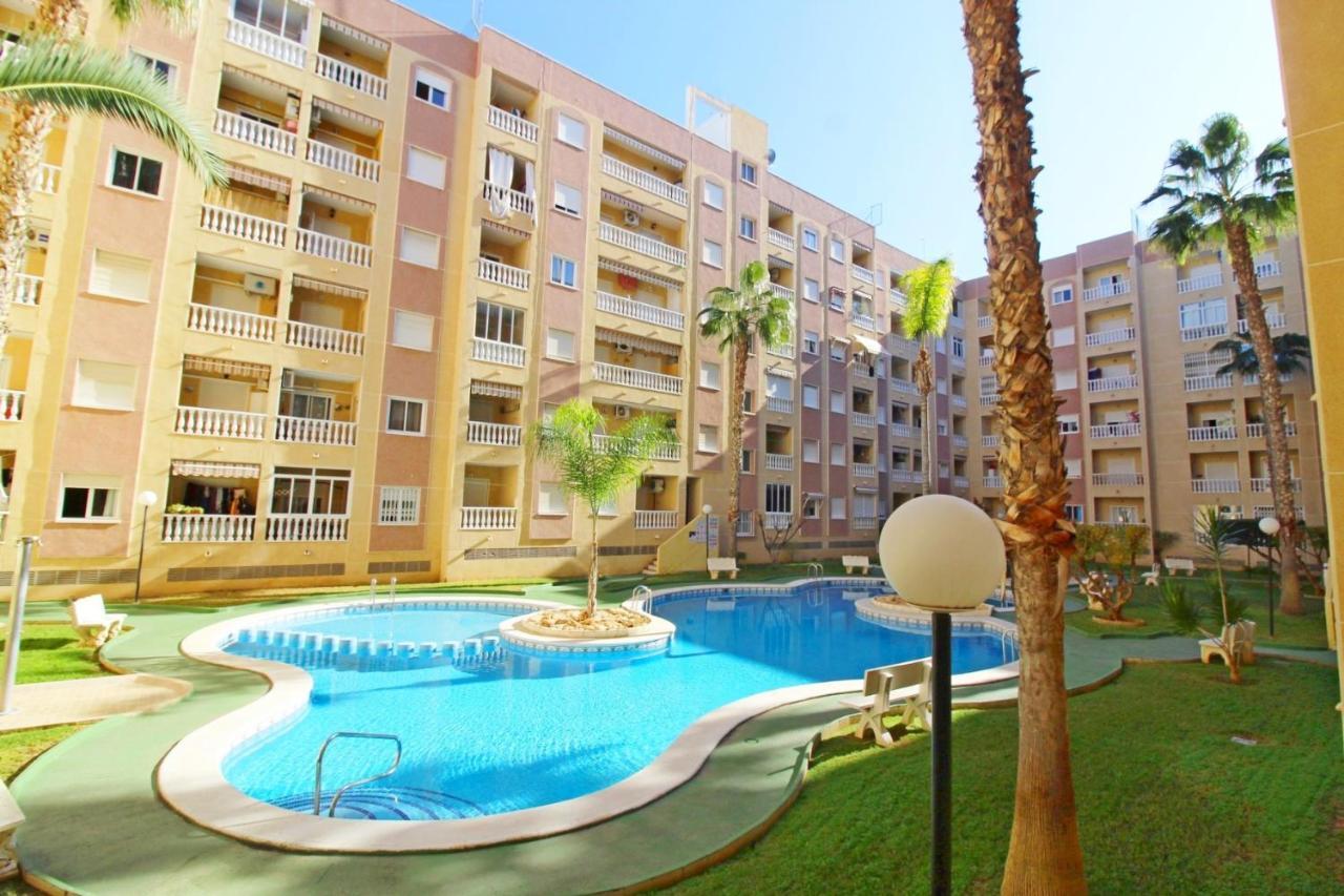 Apartmento Torrevieja 4248 Luaran gambar